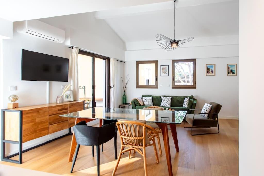 #11 Alex Suite Terrace Parking Ac 2 Bdr 5Mins To Sea Сен-Жан-Кап-Фера Екстериор снимка